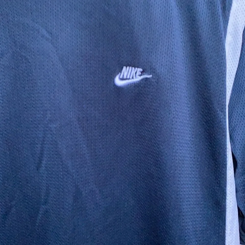 Nike Jersey Top sz. L